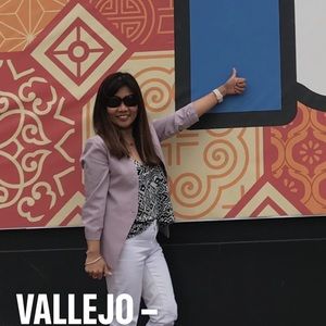 Meet your Posher, Jennifer